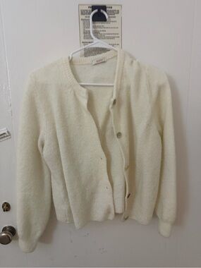 Aritzia Cream Button-Up Knit Cardigan